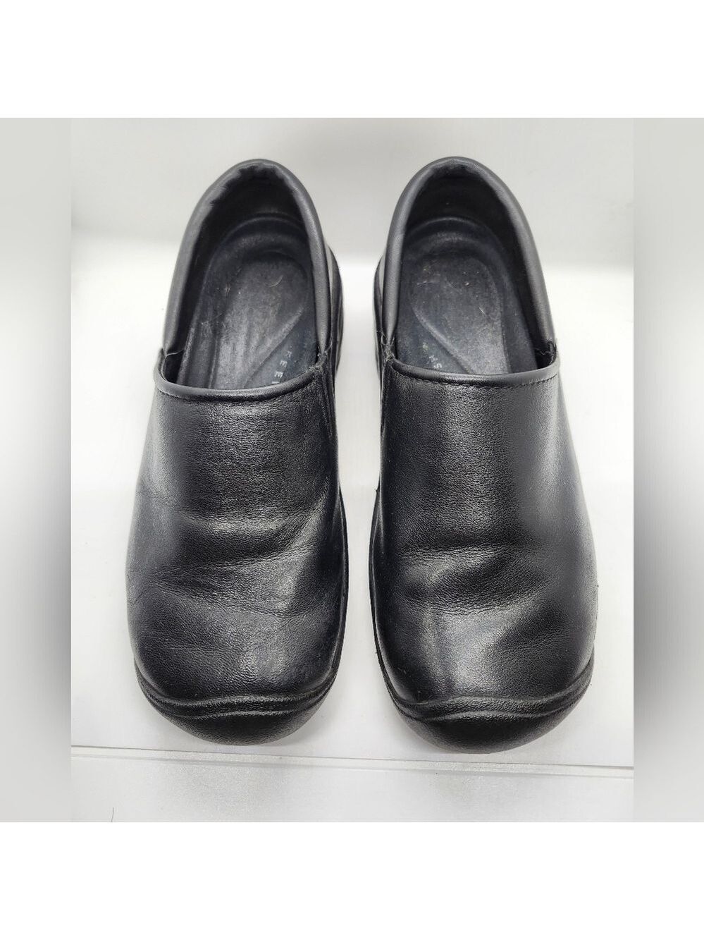 Keen black leather slip & oil resistant non marking slip ons sz 7 utility